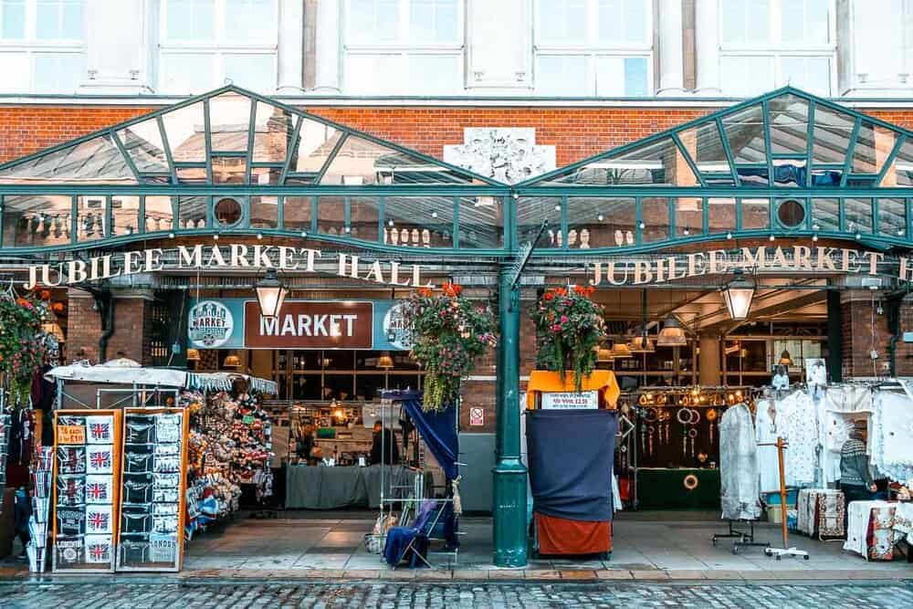 AppleMarketinCoventGarden AppleMarketinCoventGarden