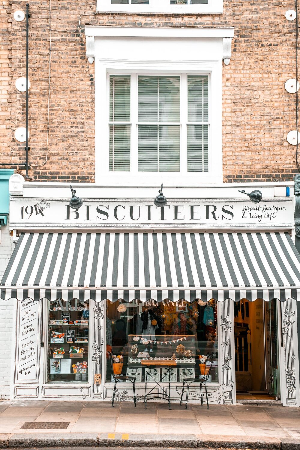 BiscuiteersNottingHill BiscuiteersNottingHill