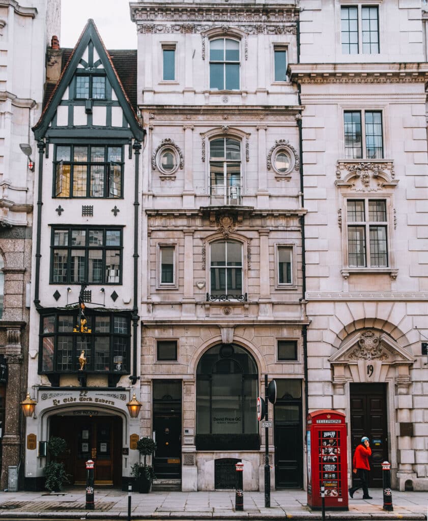 FleetStreetPrettystreetsinLondon FleetStreetPrettystreetsinLondon