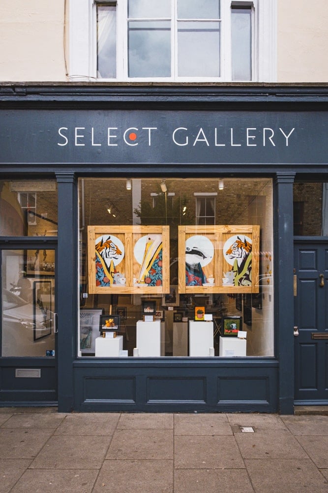 Gallery in Notting Hill Gallery in Notting Hill