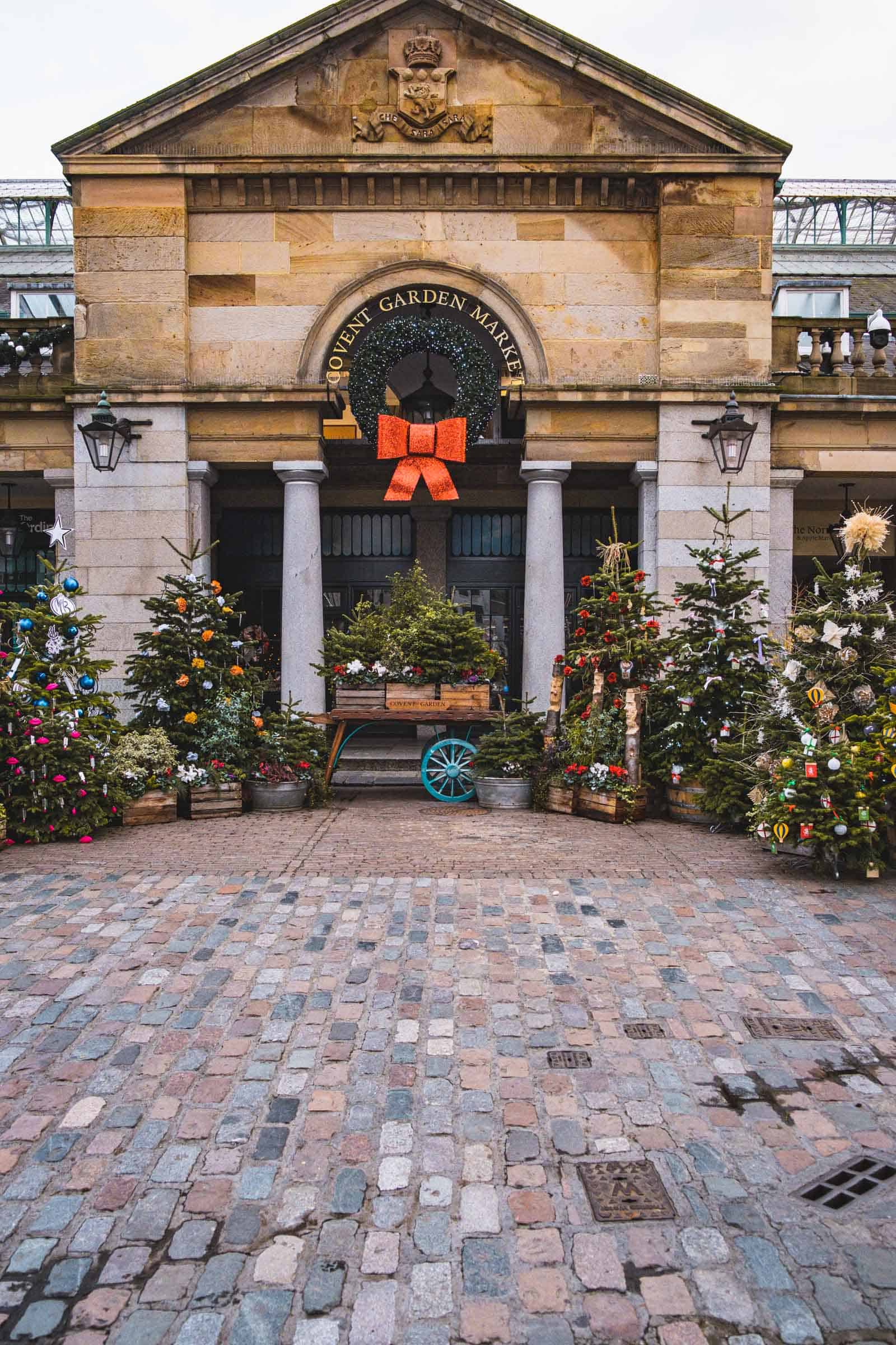 Covent Garden Christmas Lights Covent Garden Christmas Lights
