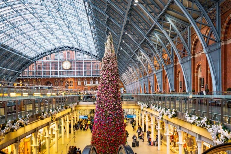 St Pancras International Christmas Iight