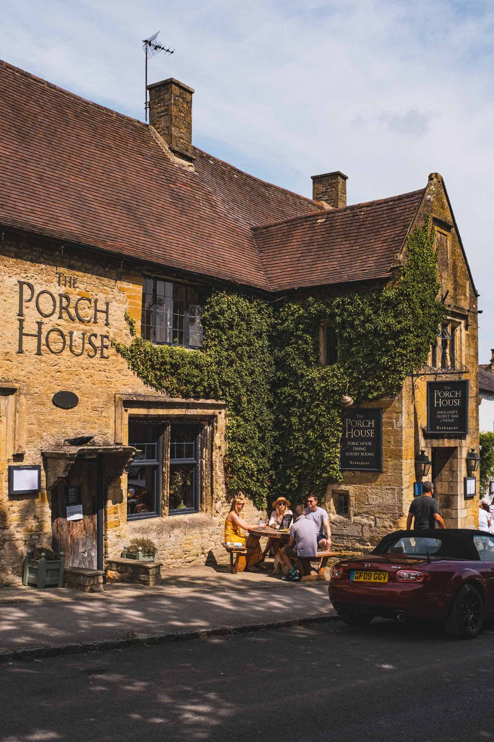 Stow On The Wold Pubs Stow-On-The-Wold Pubs