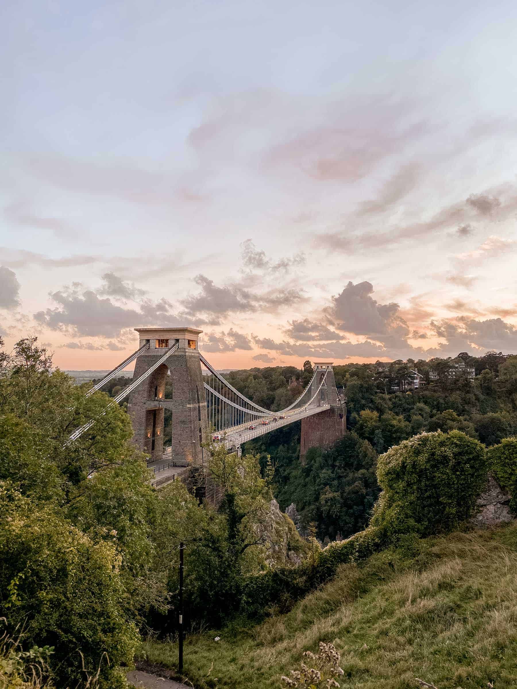 Clifton Suspension Bridge at Sunset Clifton Suspension Bridge at Sunset