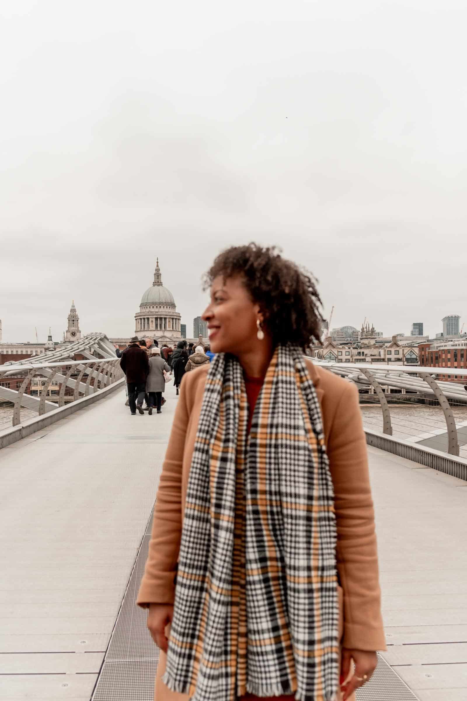 Walk Across the Millennium Bridge