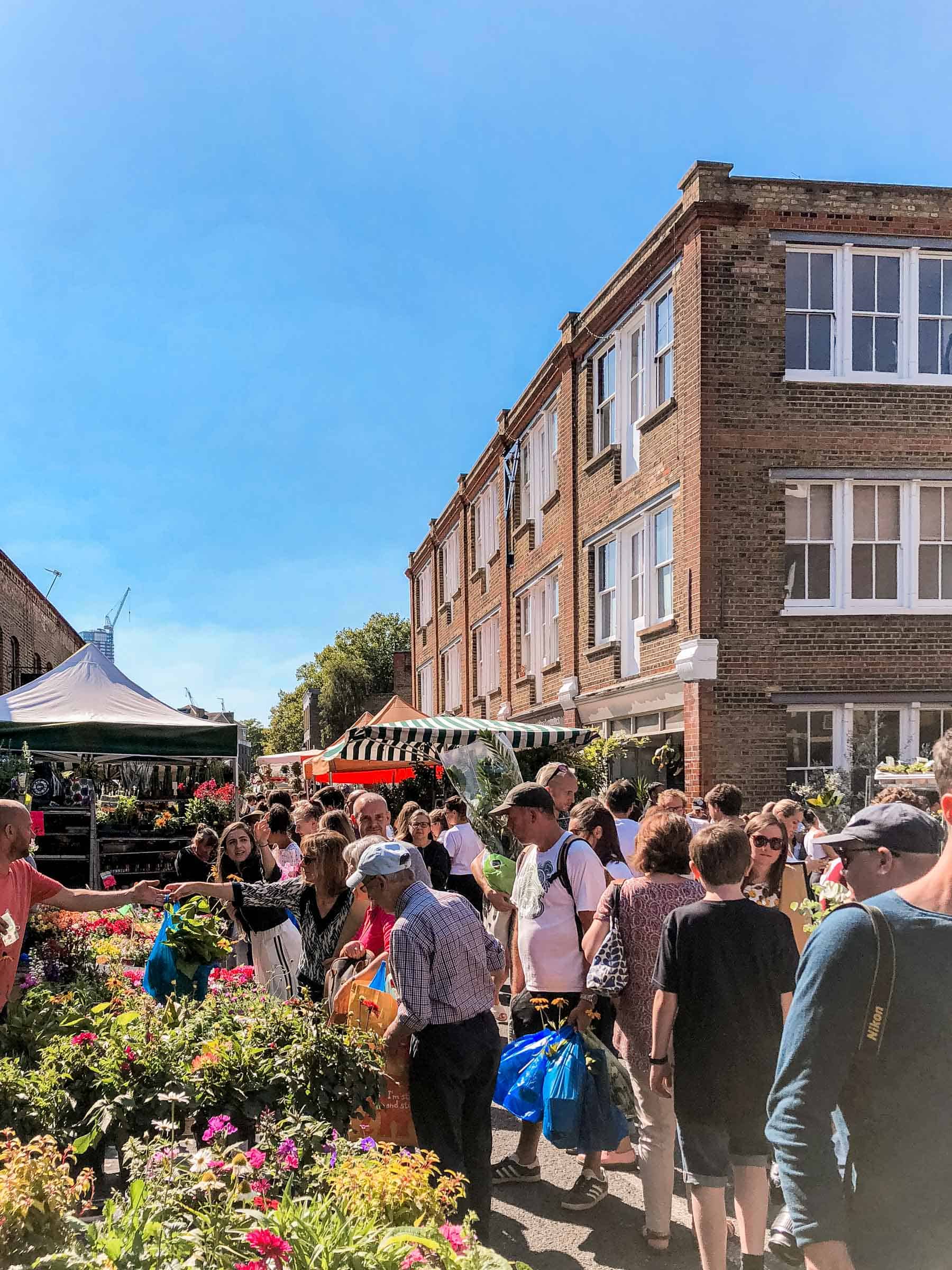 bustling local markets in London