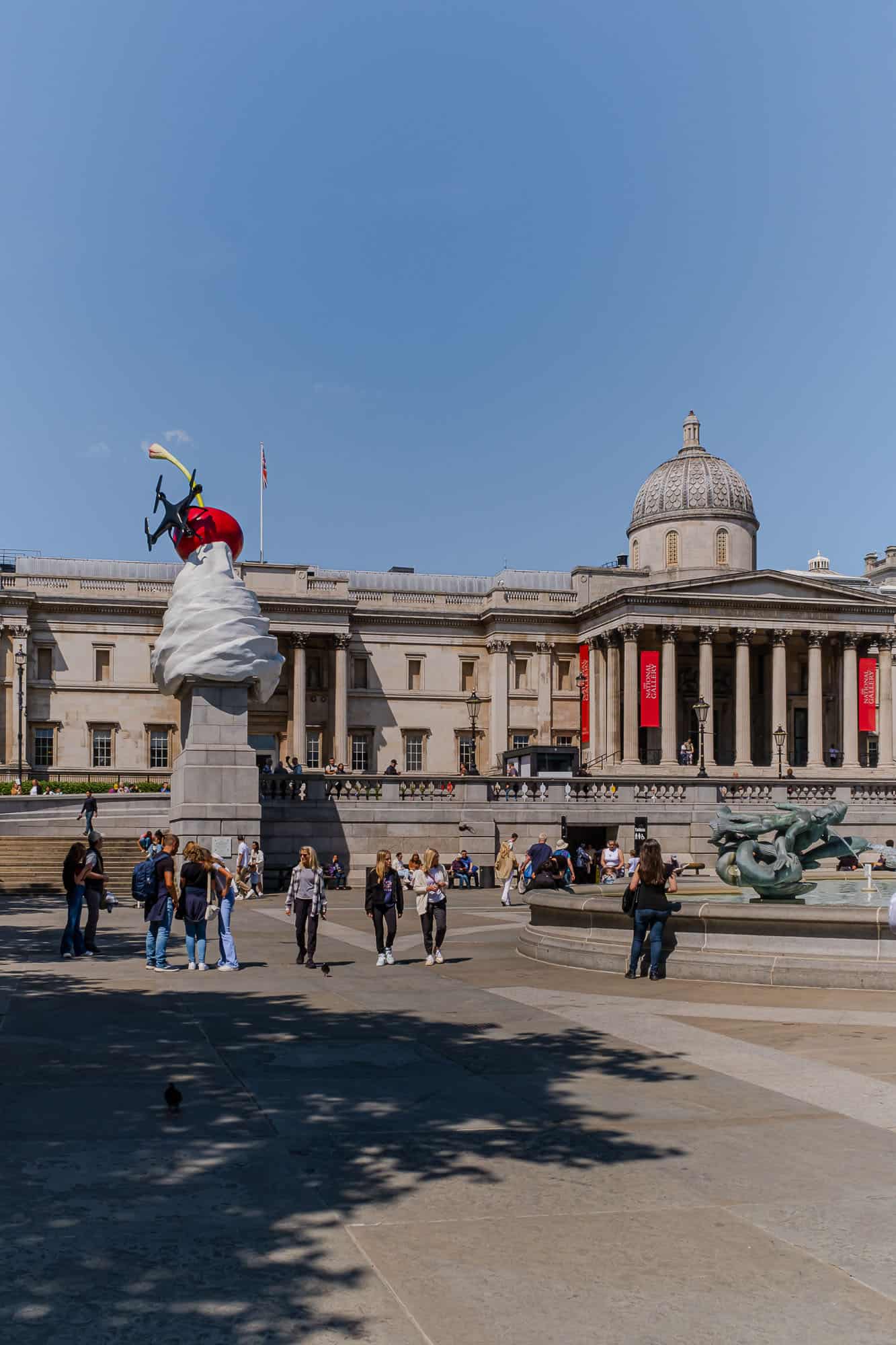 Trafalgar Square in London Trafalgar Square in London