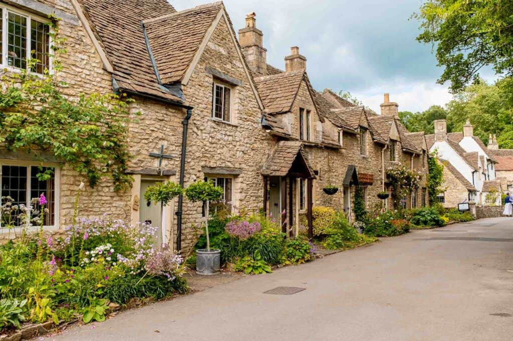 Castle Combe Walks England