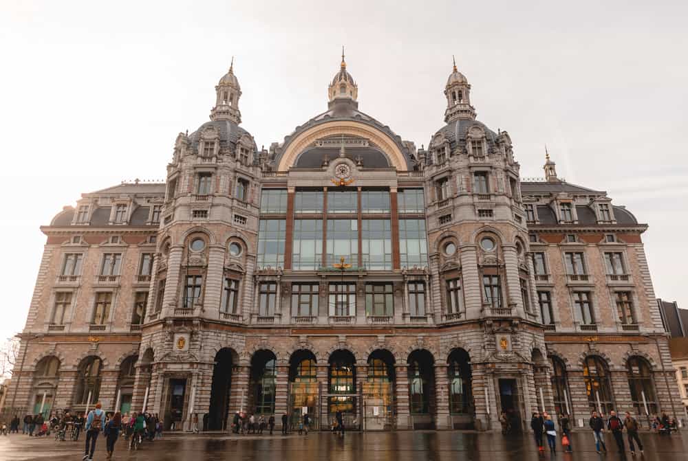 Antwerpen centraal station