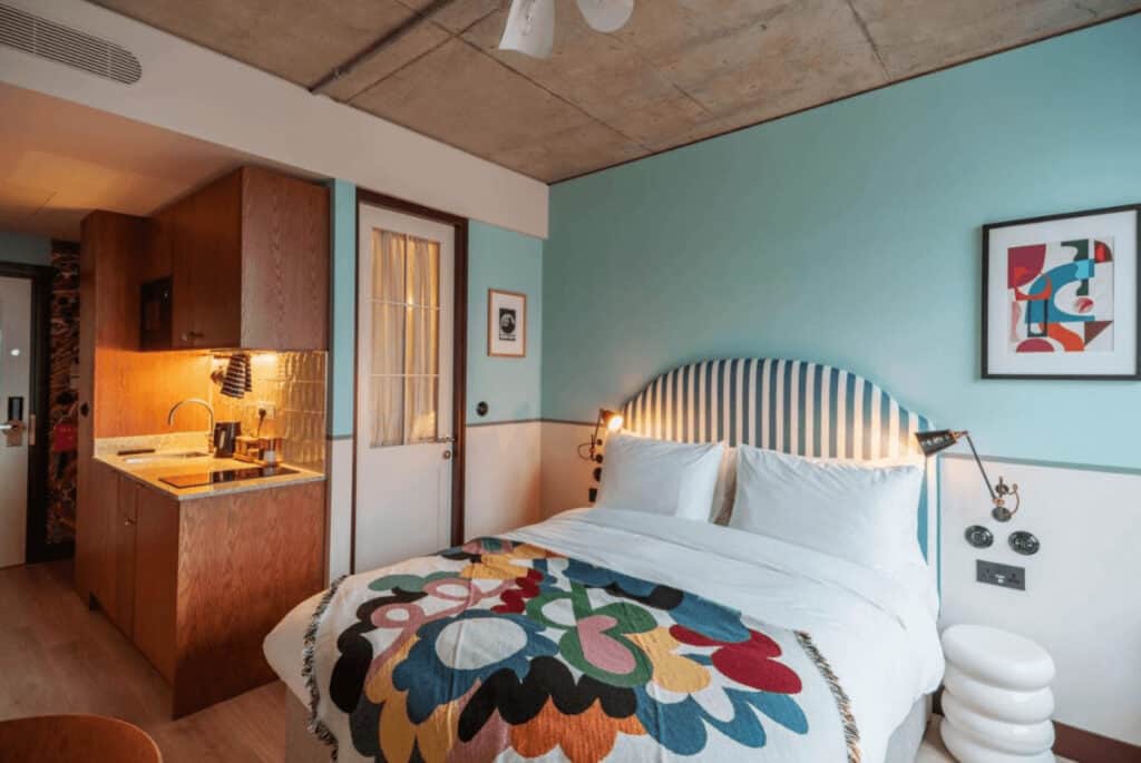 room2 Chiswick Hometel London