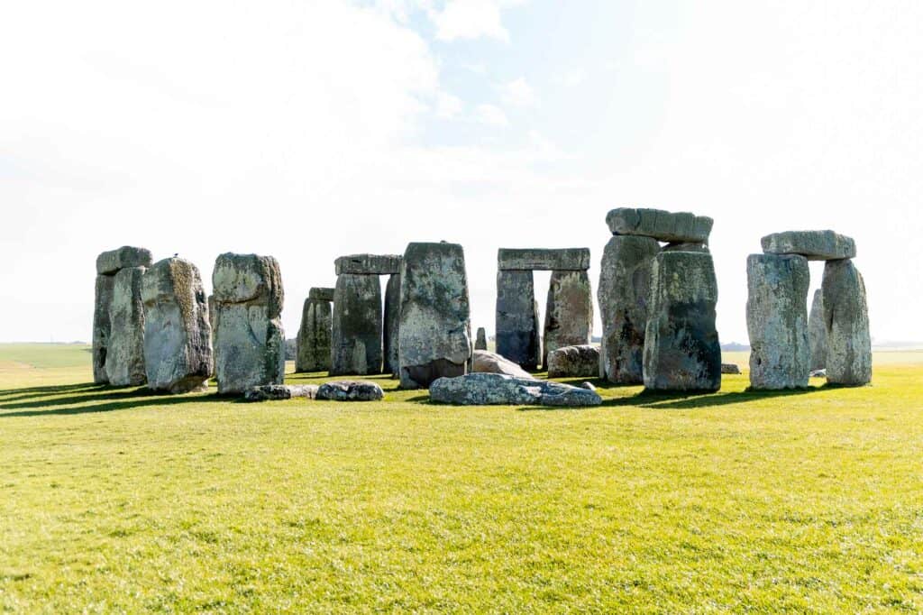 How to get to Stonehenge from London by train How to get to Stonehenge from London by train