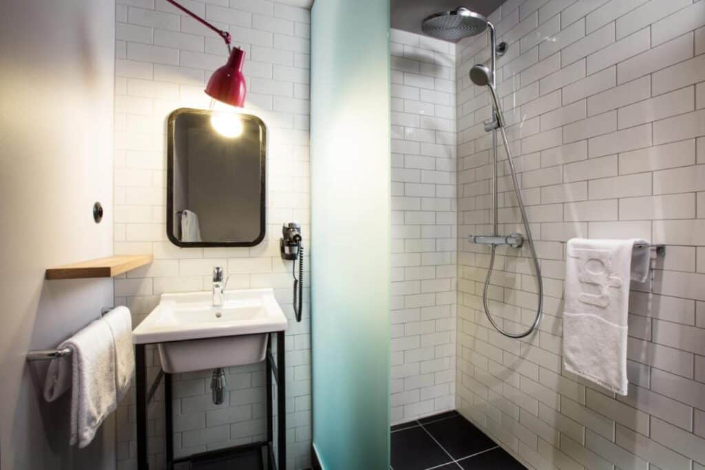 Pentahotel Prague Bathroom Pentahotel Prague Bathroom