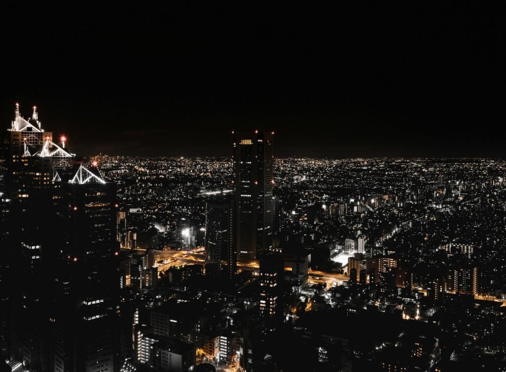 Tokyo Metropolitan Government Building gilly EBOeN3XBOM unsplash