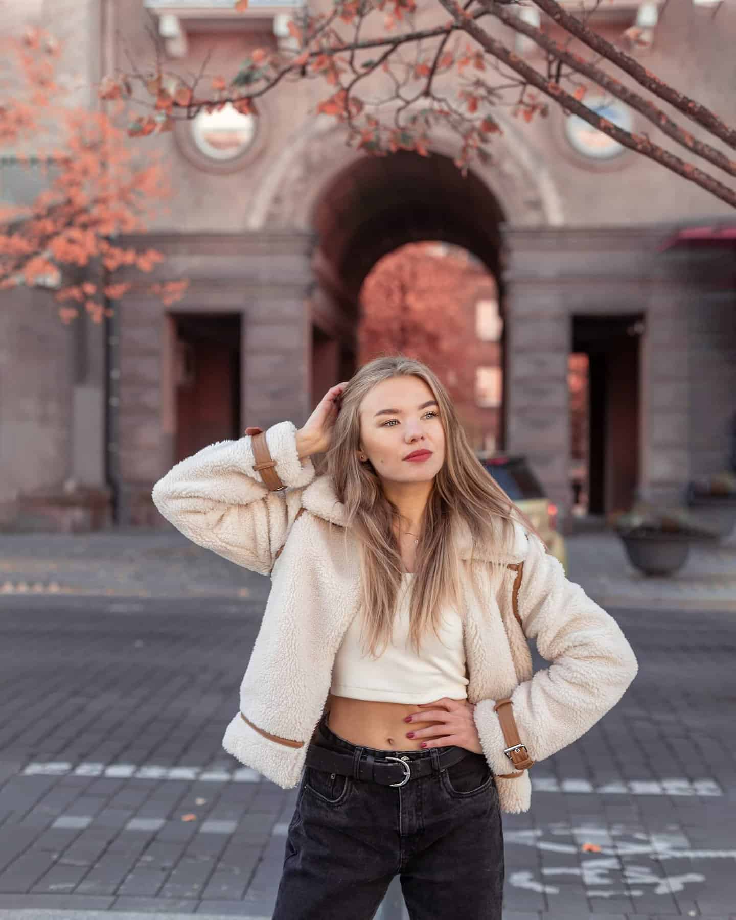 Photo Credit Samanta sokolova on Unsplash women fashion
