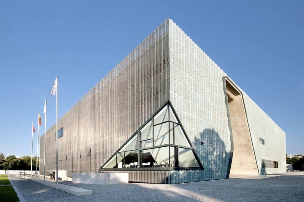Photo Credit Viator POLIN Museum of the History of Polish Jews Warsaw
