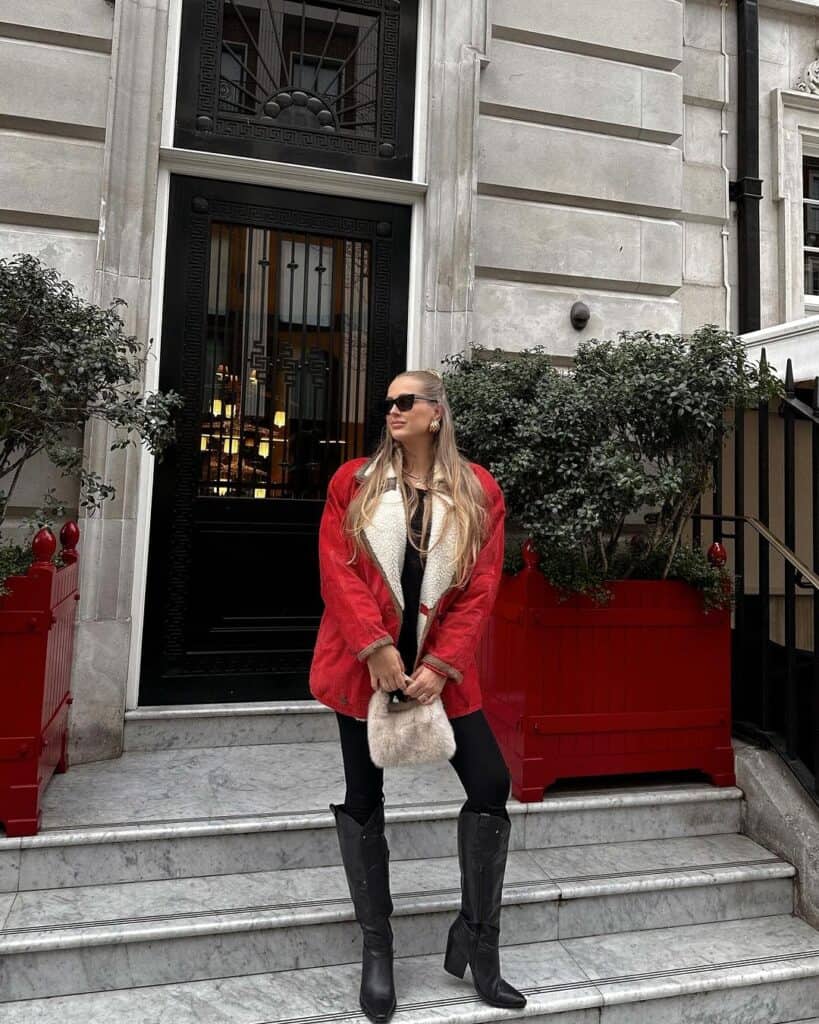 Christmas Outfits in London 1