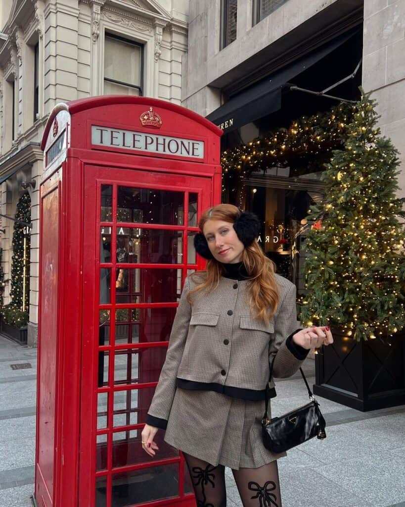 Christmas Outfits in London 7