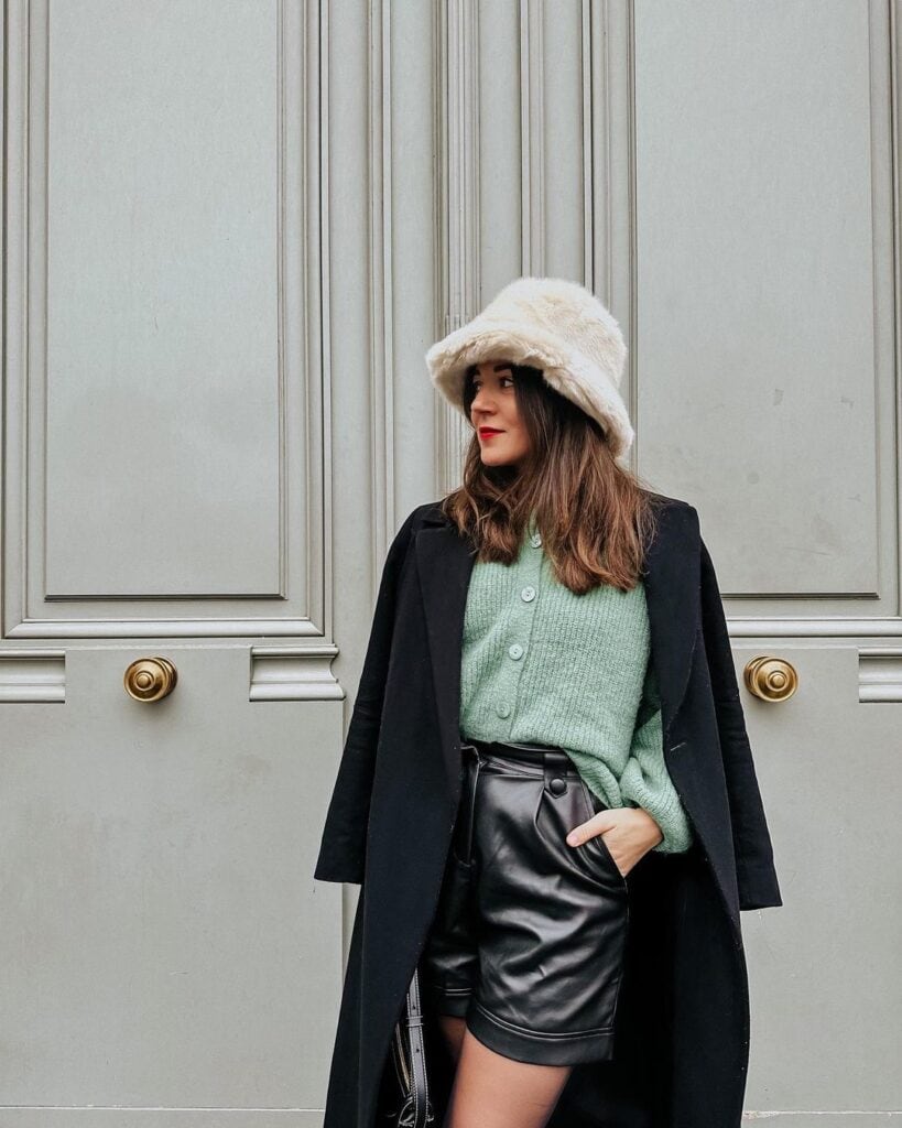 Elegant Parisian Outfits Winter 10