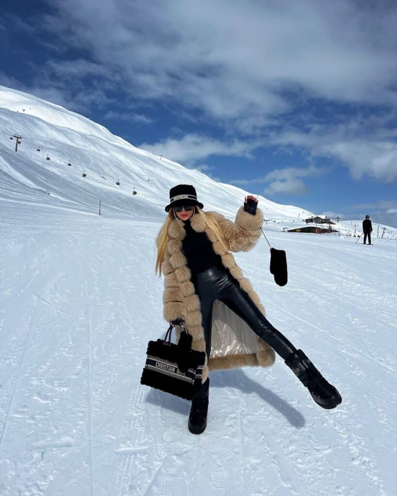 Europe Winter Outfits 3