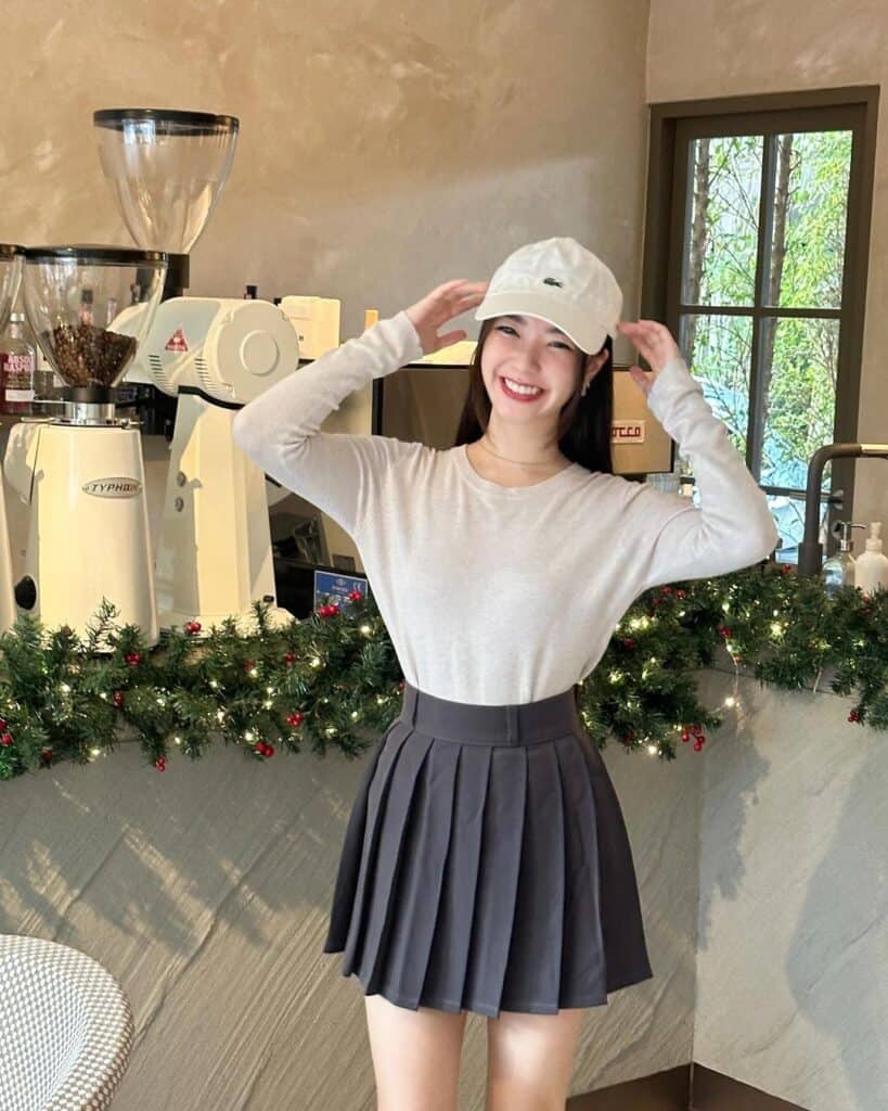 Korean Christmas Outfits 16