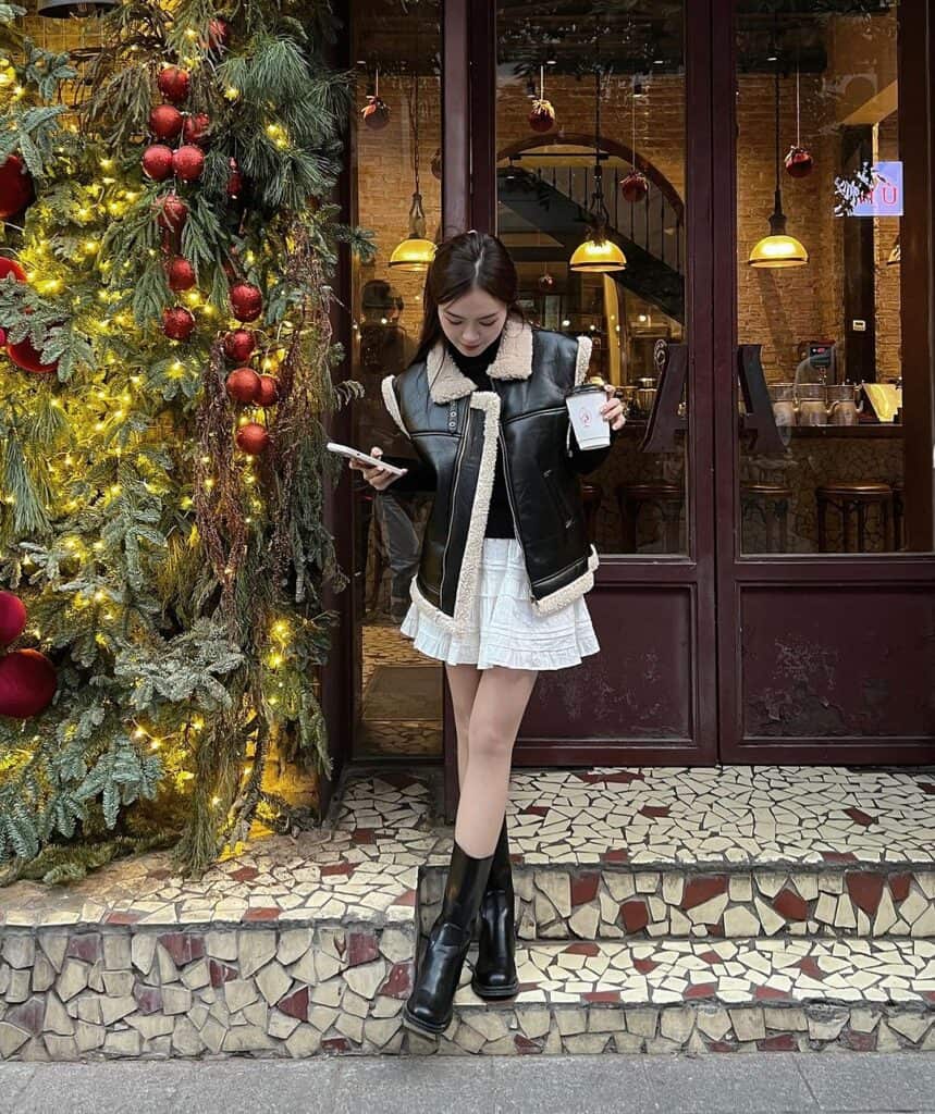 Korean Christmas Outfits 3