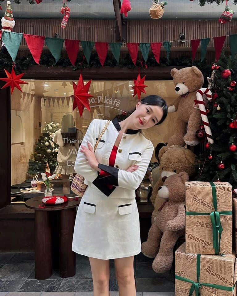 19 Cute Korean Christmas Outfits Ideas for a Sweet Holiday