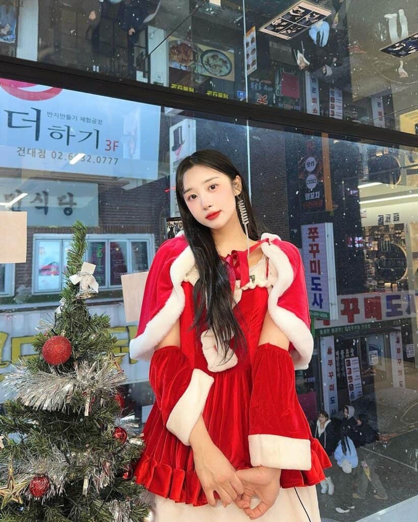 Korean Christmas Outfits 6