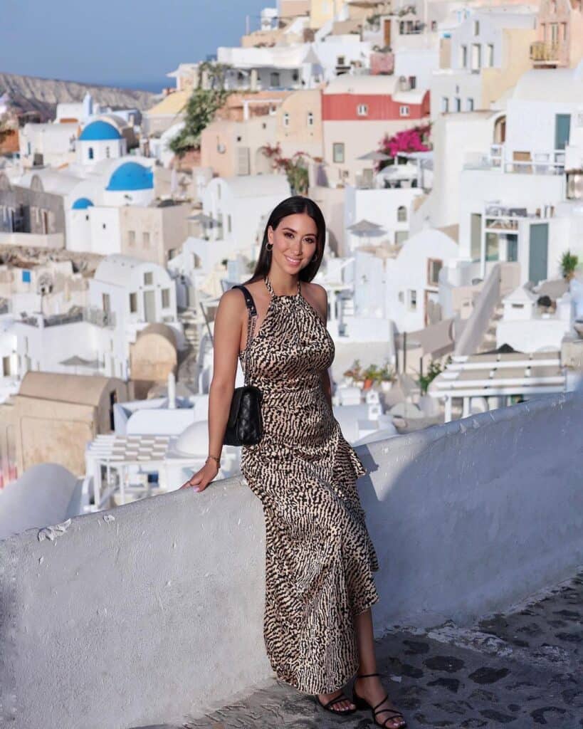 Santorini Outfit Ideas 3
