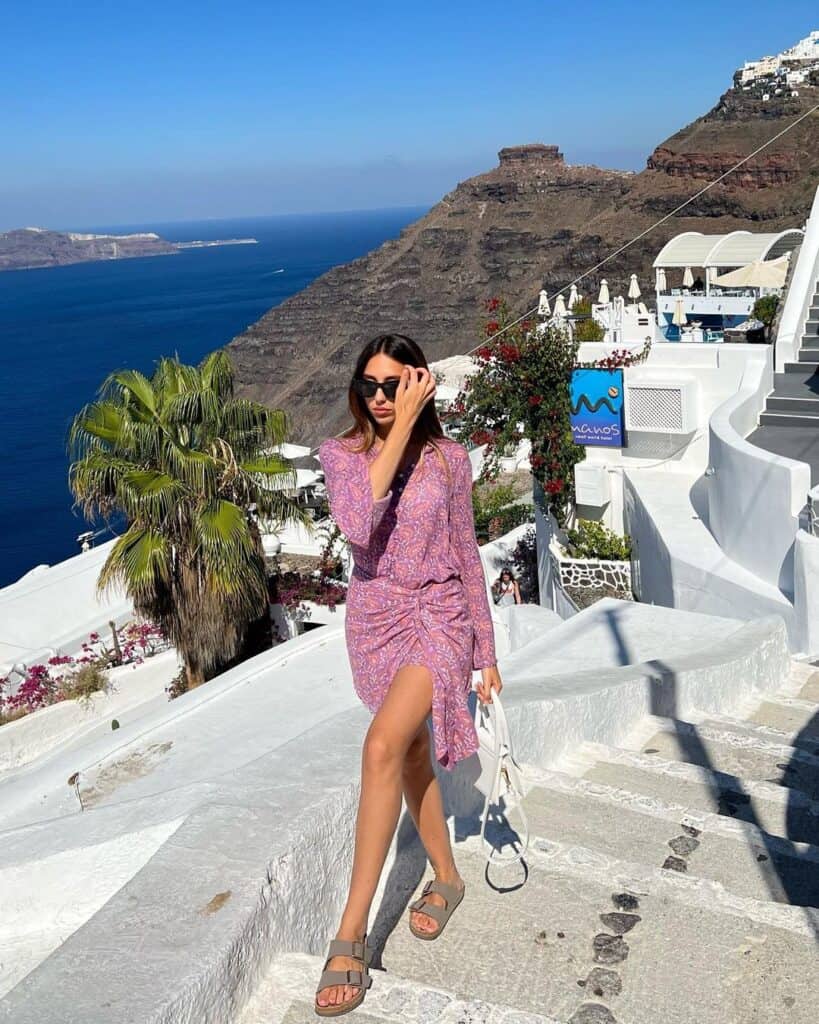 Santorini Outfit Ideas 4