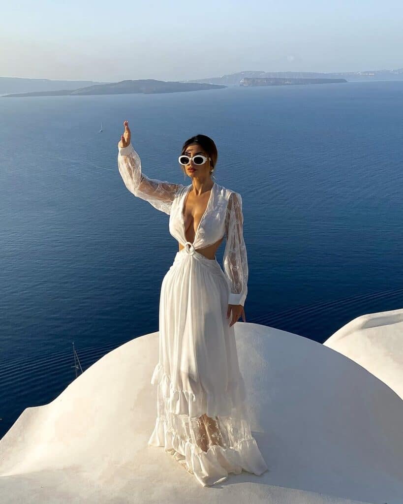 Santorini Outfit Ideas 6
