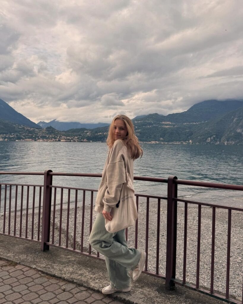 Italy Winter Outfits 10