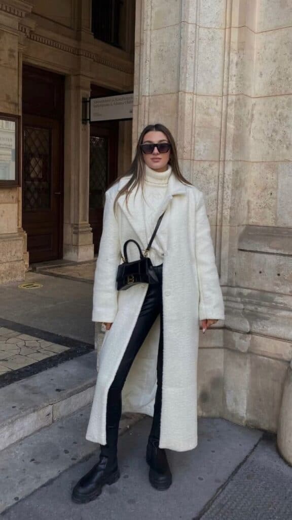 Italy Winter Outfits 14