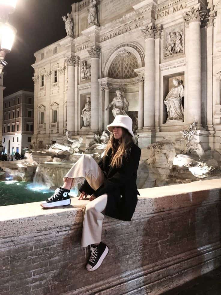 Italy Winter Outfits 15