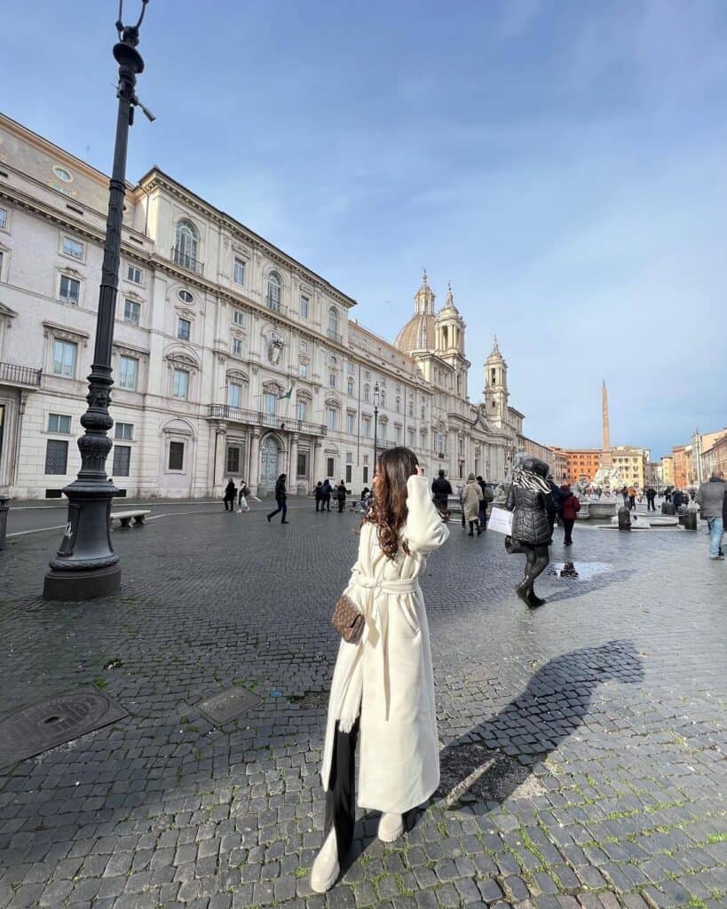 Italy Winter Outfits 9