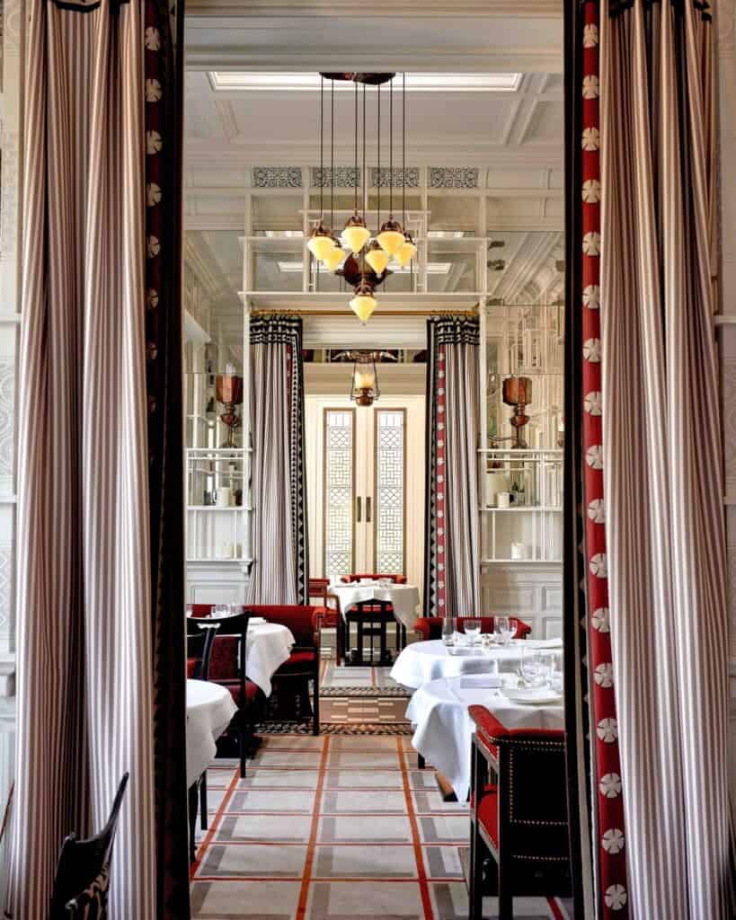 Where to Stay in London for Christmas 12