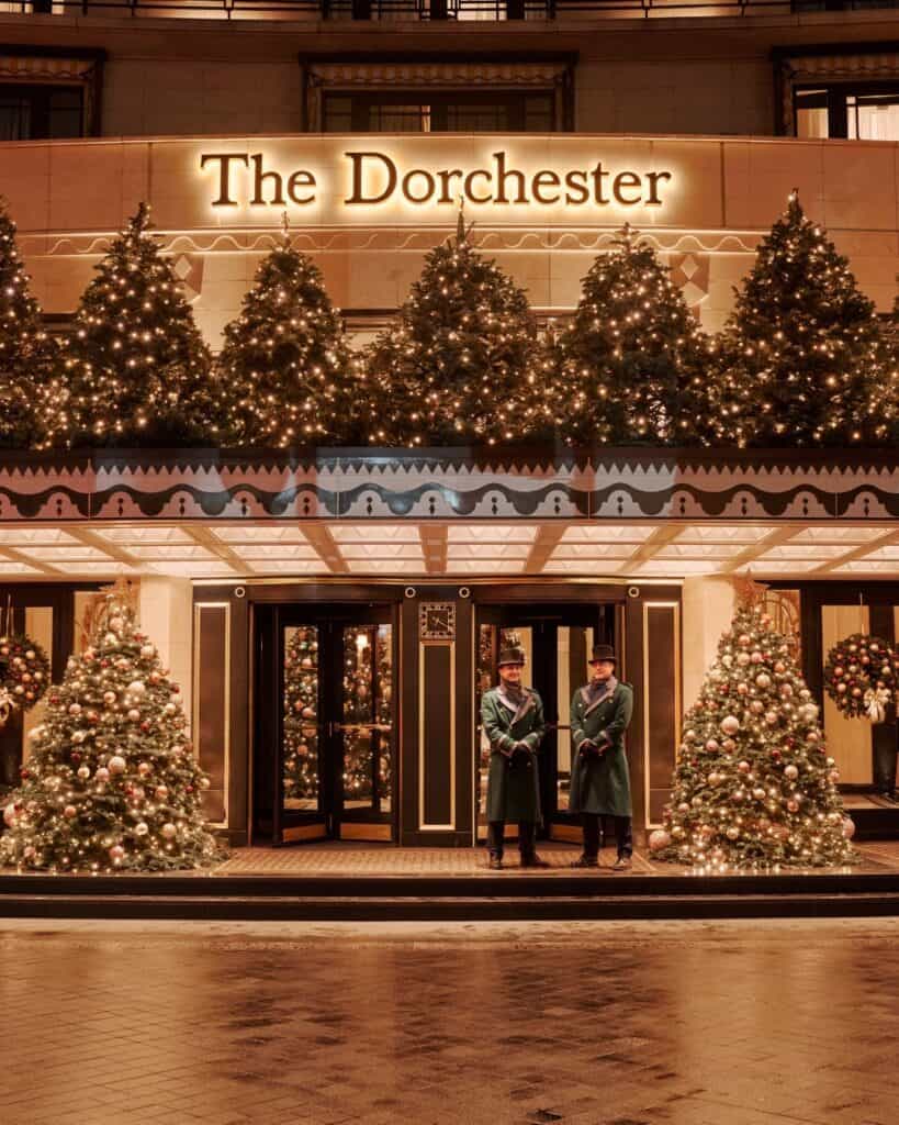 Where to Stay in London for Christmas 6
