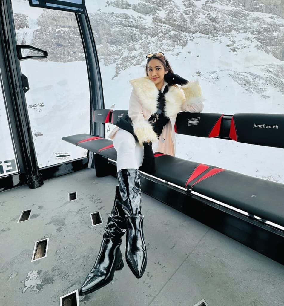 Switzerland Ski Outfits 12