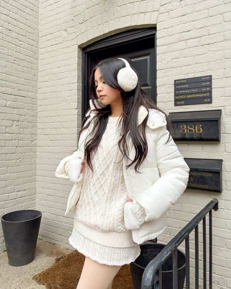 Winter Asian Outfits 14