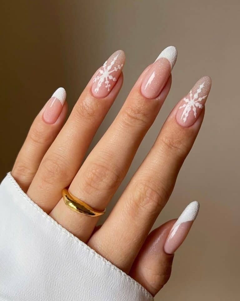 15 Girly Winter French Tips Designs For Your Nails