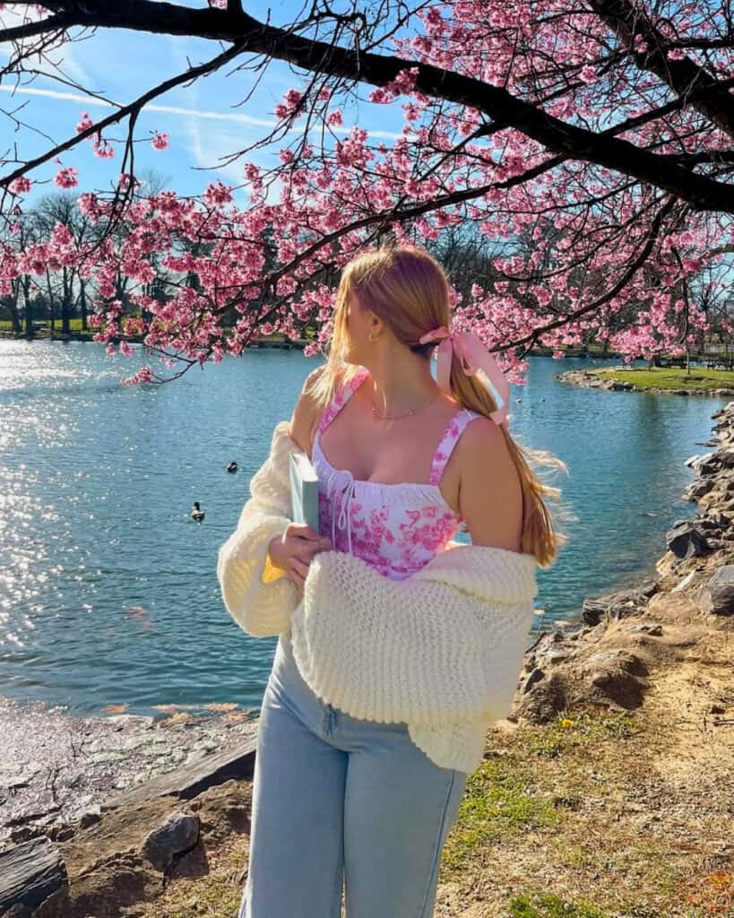 Cherry Blossom Outfits For Women 2