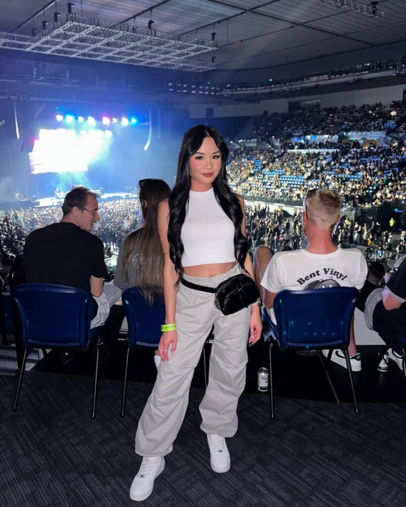 Concert Outfits For Women 10