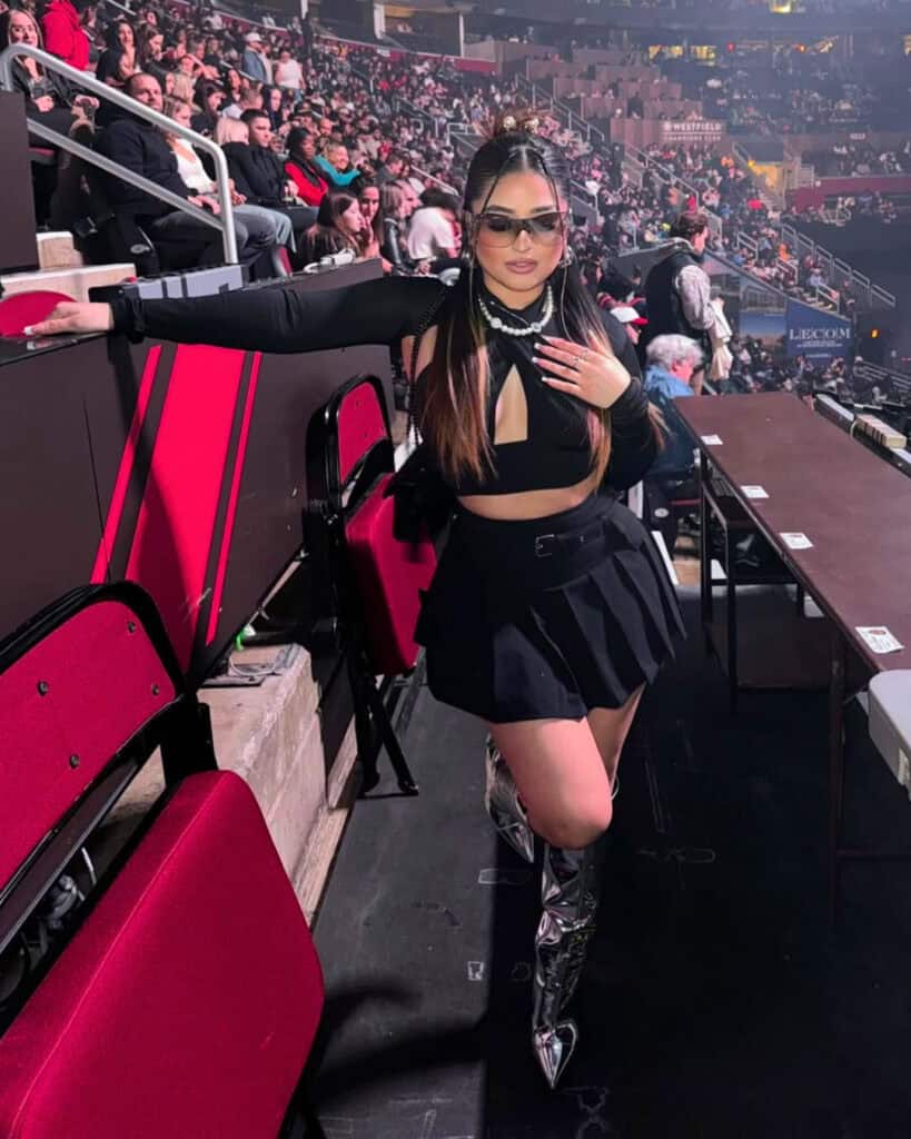 Concert Outfits For Women 16