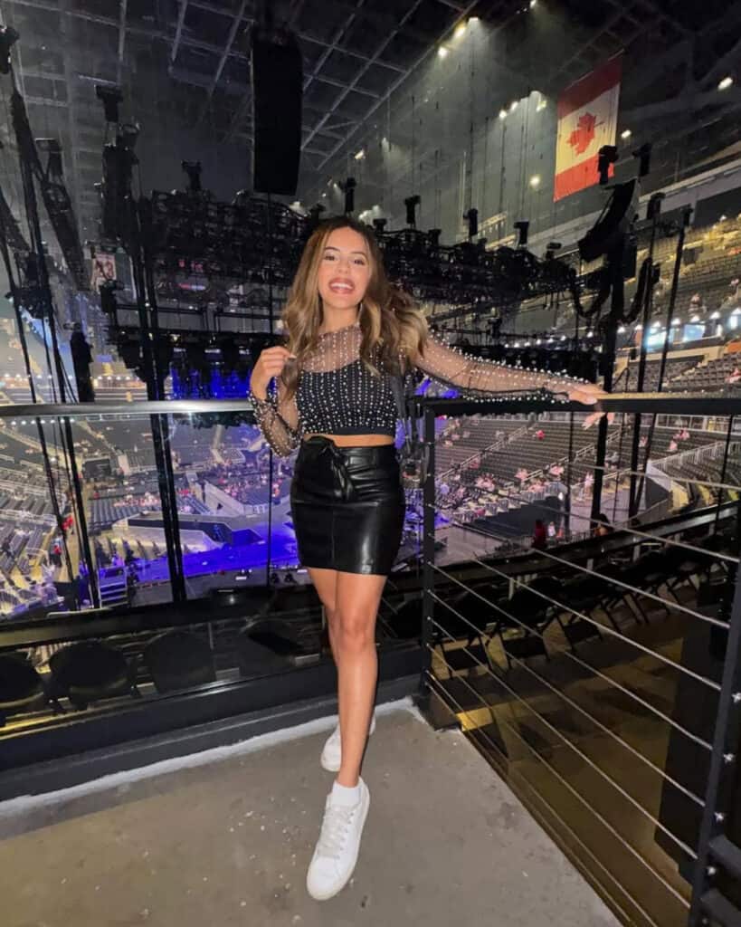 Concert Outfits For Women 5