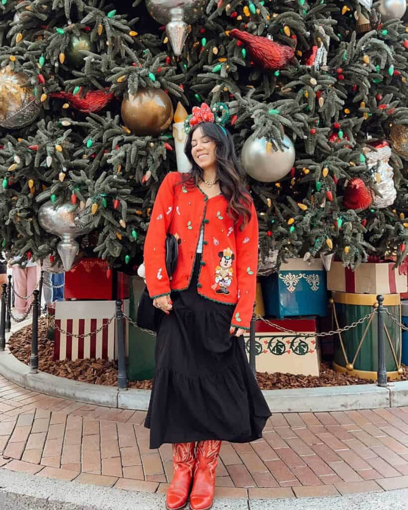 Disneyland Outfits For Women 15