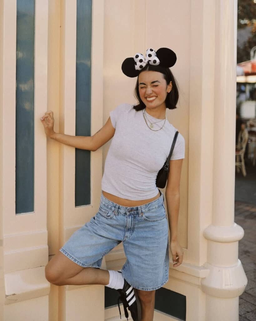 Disneyland Outfits For Women 17