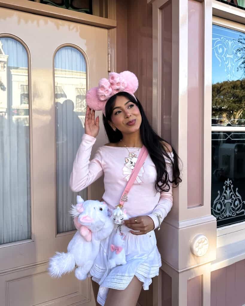 Disneyland Outfits For Women 4