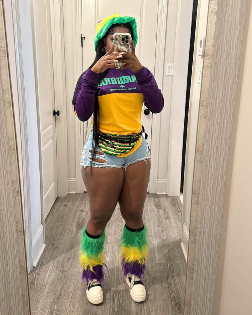Mardi Gras Outfits For Women 10