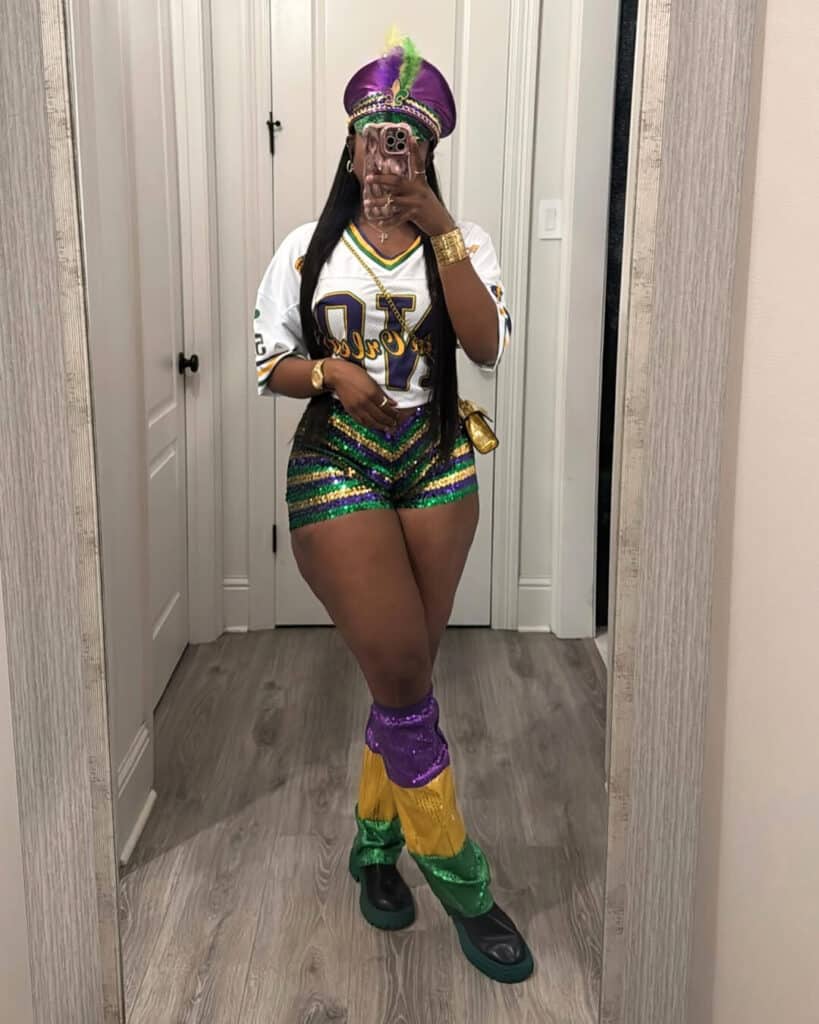 Mardi Gras Outfits For Women 11