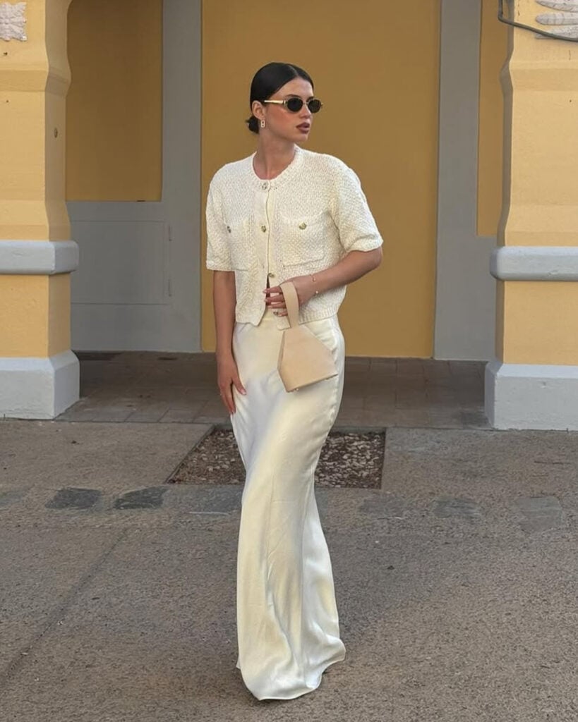 Modest Outfits For Women 12