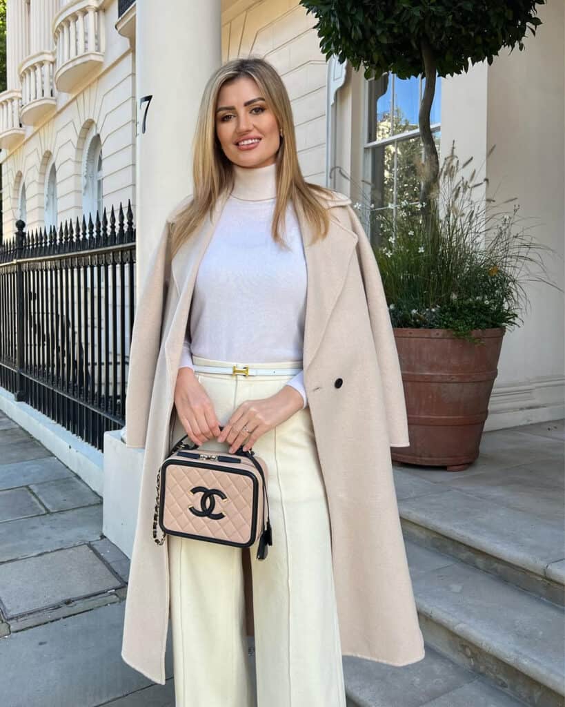 Modest Outfits For Women 9